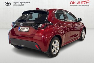 Toyota Yaris vaihtoauto