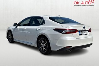 Toyota Camry vaihtoauto