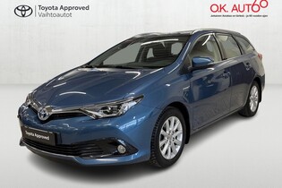 Toyota Auris vaihtoauto