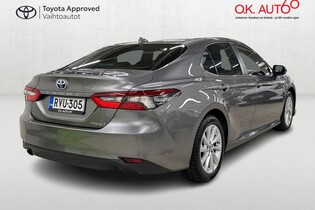 Toyota Camry vaihtoauto