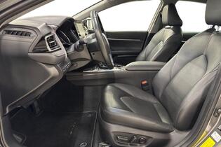 Toyota Camry vaihtoauto