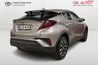 Toyota C-HR vaihtoauto