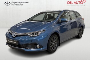 Toyota Auris vaihtoauto