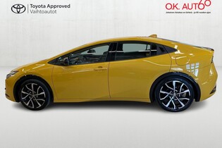 Toyota Prius Plug-in vaihtoauto