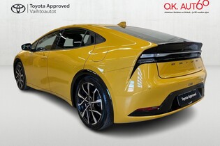 Toyota Prius Plug-in vaihtoauto