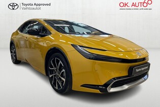 Toyota Prius Plug-in vaihtoauto