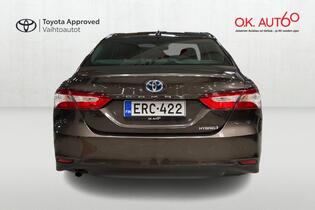 Toyota Camry vaihtoauto