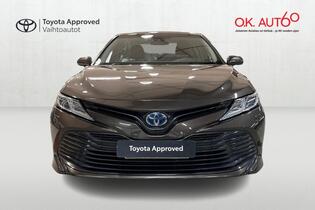 Toyota Camry vaihtoauto