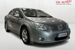 Toyota Avensis vaihtoauto