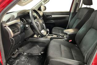 Toyota Hilux vaihtoauto