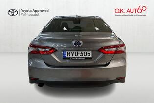 Toyota Camry vaihtoauto