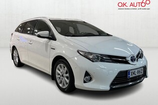 Toyota Auris vaihtoauto