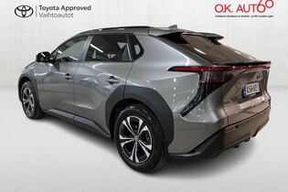 Toyota bZ4X vaihtoauto