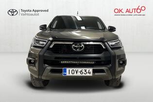 Toyota Hilux vaihtoauto