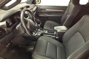 Toyota Hilux vaihtoauto