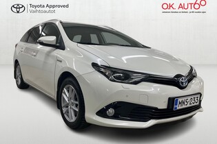 Toyota Auris vaihtoauto