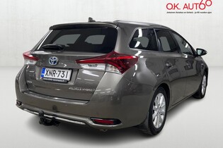 Toyota Auris vaihtoauto