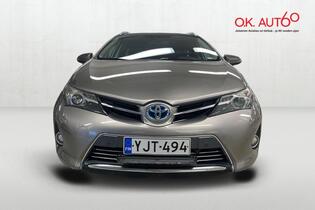 Toyota Auris vaihtoauto