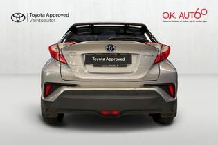 Toyota C-HR vaihtoauto