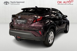 Toyota C-HR vaihtoauto