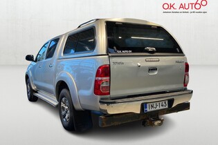 Toyota Hilux vaihtoauto
