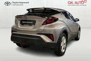 Toyota C-HR vaihtoauto