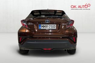 Toyota C-HR vaihtoauto