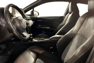 Toyota C-HR vaihtoauto