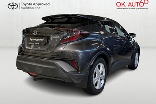 Toyota C-HR vaihtoauto