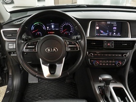 Kia Optima vaihtoauto