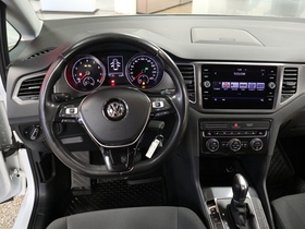 Volkswagen Golf Sportsvan vaihtoauto