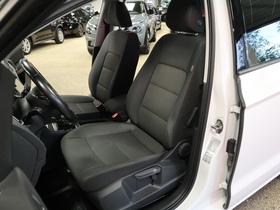 Volkswagen Golf Sportsvan vaihtoauto