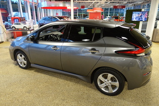 Nissan Leaf vaihtoauto