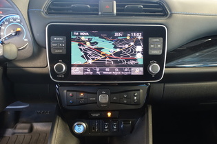 Nissan Leaf vaihtoauto