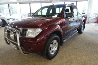 Nissan Navara vaihtoauto