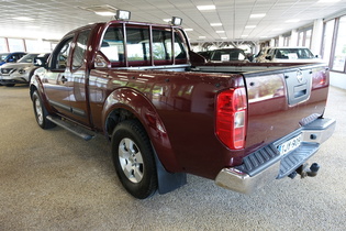 Nissan Navara vaihtoauto