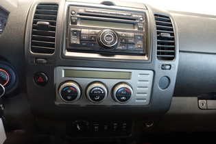 Nissan Navara vaihtoauto
