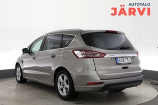 Ford S-MAX vaihtoauto