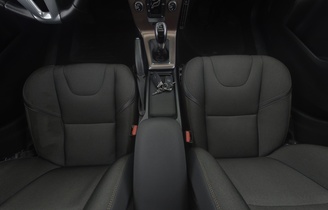 Volvo V40 Cross Country vaihtoauto