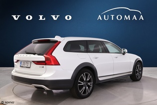 Volvo V90 Cross Country vaihtoauto