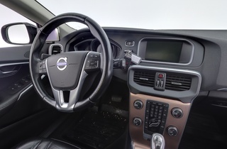 Volvo V40 Cross Country vaihtoauto