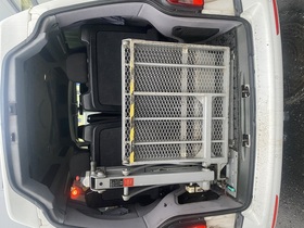 Volkswagen Transporter vaihtoauto