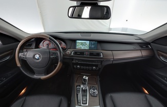 BMW 730 vaihtoauto