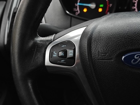 Ford Ecosport vaihtoauto