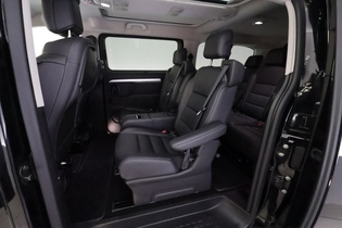 Peugeot e-Traveller vaihtoauto