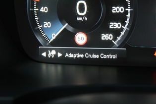 Volvo V90 Cross Country vaihtoauto