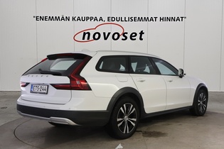 Volvo V90 Cross Country vaihtoauto