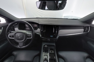 Volvo V90 Cross Country vaihtoauto