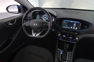 Hyundai IONIQ hybrid vaihtoauto