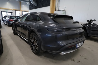 Porsche Taycan vaihtoauto